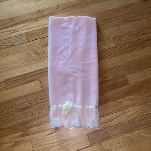pretty pink vintage bath towel